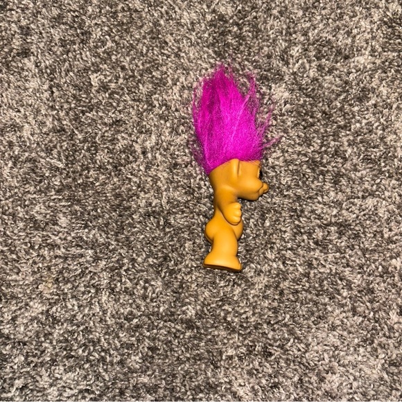 Trolls Doll with Bright Pink Hair - Picture 4 of 4